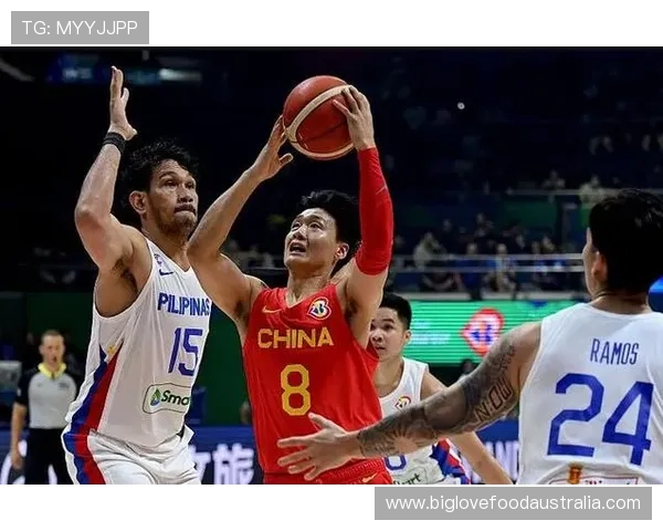 中国男篮战胜菲律宾队挺进亚洲杯四强 赛后球员纷纷表达信心满满 中国男篮战胜菲律宾队挺进亚洲杯四强 赛后球员纷纷表达信心满满