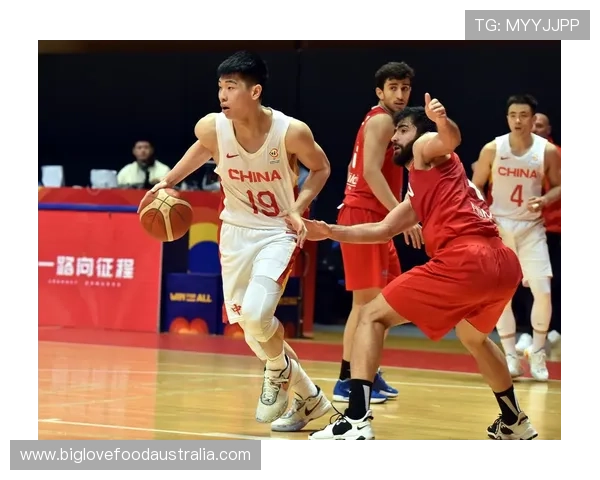 中国篮球世界杯历史性突破 男篮携手亚洲劲旅直通巴黎奥运会 中国篮球世界杯历史性突破 男篮携手亚洲劲旅直通巴黎奥运会