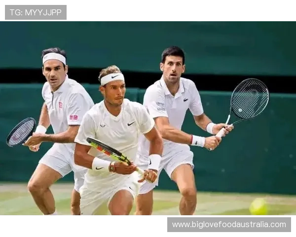 全明星网球赛激烈开战 纳达尔与德约科维奇再度争锋 全明星网球赛激烈开战 纳达尔与德约科维奇再度争锋