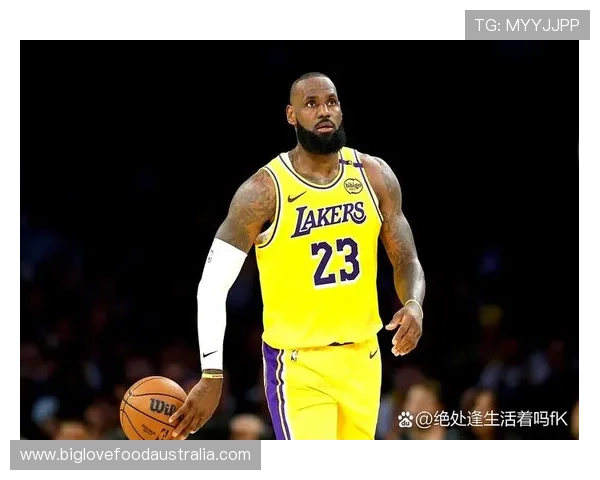 NBA最新动态:詹姆斯伤情更新与勇士队新赛季展望分析 NBA最新动态:詹姆斯伤情更新与勇士队新赛季展望分析