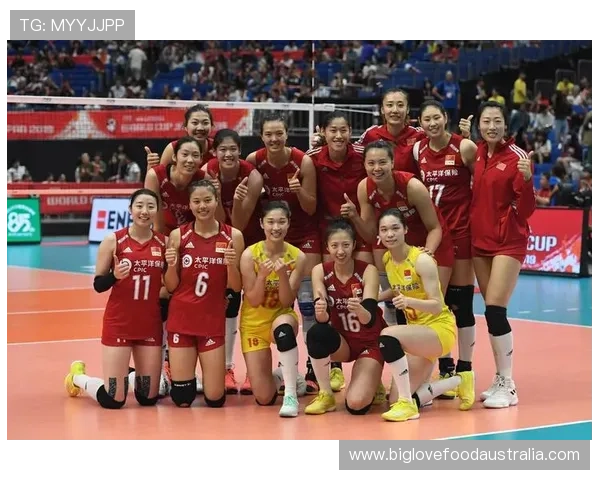 中国女排逆袭战胜巴西夺世界杯冠军 展现强大团队实力 中国女排逆袭战胜巴西夺世界杯冠军 展现强大团队实力