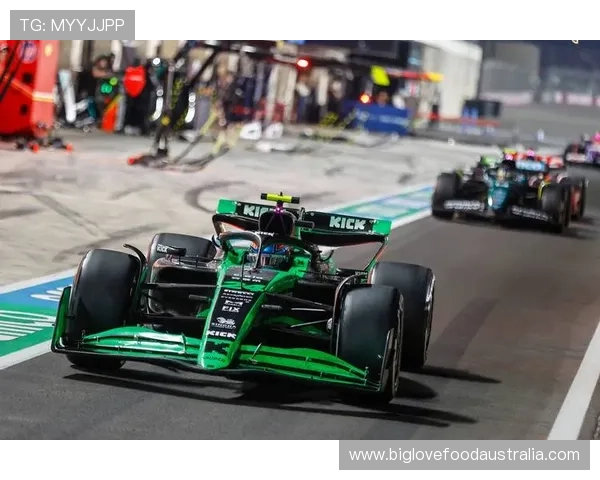 F1新赛季格局生变车队升级博弈车手争冠悬念升温技术规则影响战局