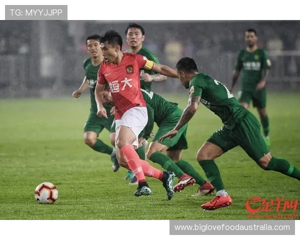 中超新赛季焦点战连场爆冷国家队备战世界杯迎关键考验与青训改革